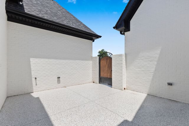 506 Flag Court Pvt, Gallatin, TN 37066