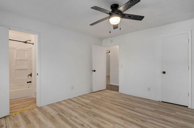 2532 S Fort Avenue, Springfield, MO 65807