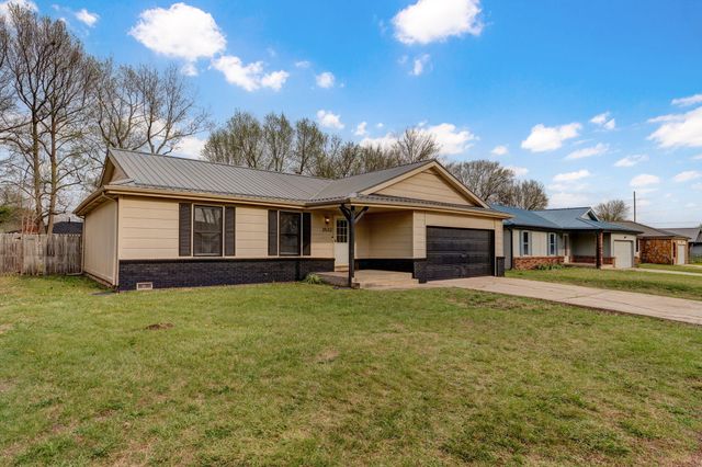 2532 S Fort Avenue, Springfield, MO 65807