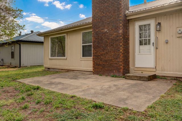 2532 S Fort Avenue, Springfield, MO 65807