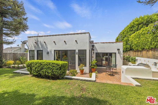 1934 Fairburn Avenue, Los Angeles, CA 90025