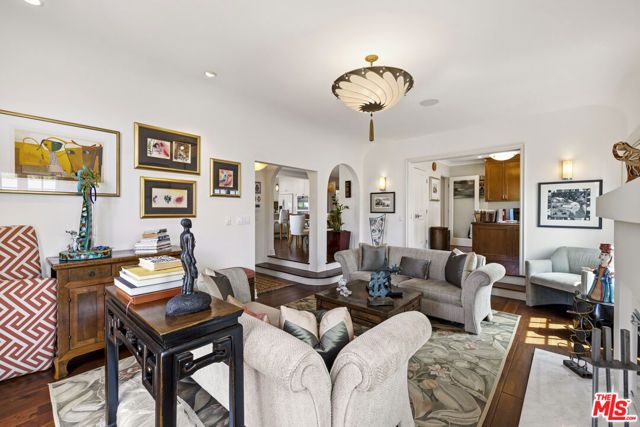 1934 Fairburn Avenue, Los Angeles, CA 90025