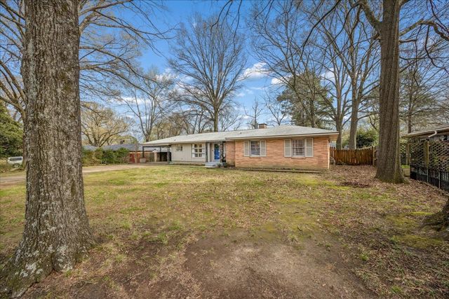 4251 WOODCREST DR, Memphis, TN 38111