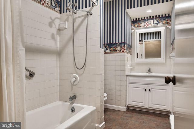 1277 S COLEBROOK RD, Manheim, PA 17545