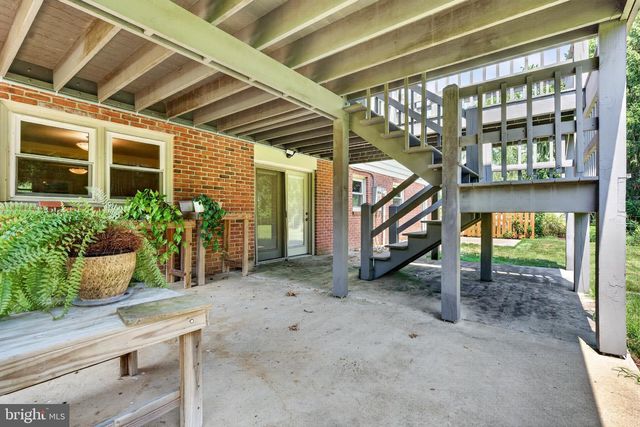 1277 S COLEBROOK RD, Manheim, PA 17545