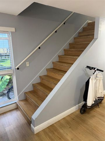 7968 SW 7TH ST, North Lauderdale, FL 33068