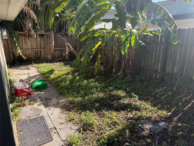 7968 SW 7th Street, North Lauderdale, FL 33068