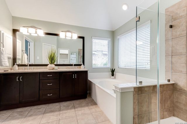 326 Cypress Trail, San Antonio, TX 78256