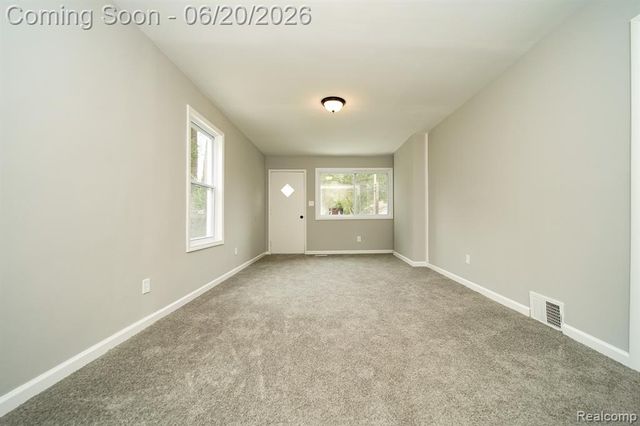 19551 Five Points Street, Redford, MI 48240