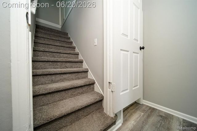 19551 Five Points Street, Redford, MI 48240
