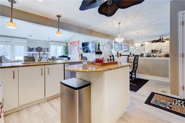 10 Bay Park, Penfield, NY 14580