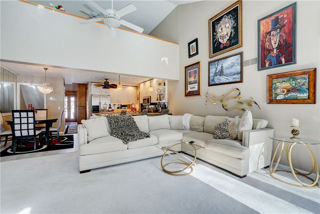 10 Bay Park, Penfield, NY 14580