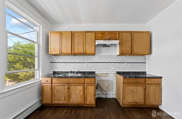 410 Chadwick Avenue 2, Newark, NJ 07112