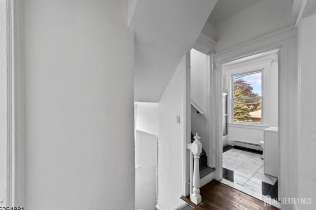 410 Chadwick Avenue 2, Newark, NJ 07112