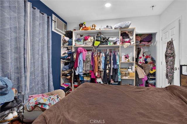 11081 De Garmo, Pacoima, CA 91331