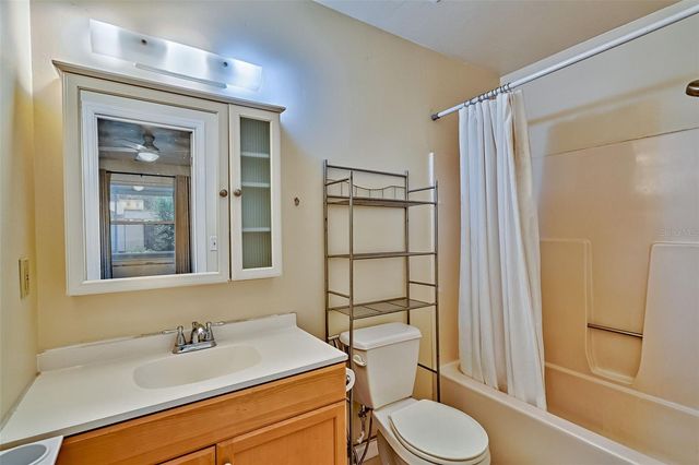 931 NW 31ST AVENUE, Gainesville, FL 32609