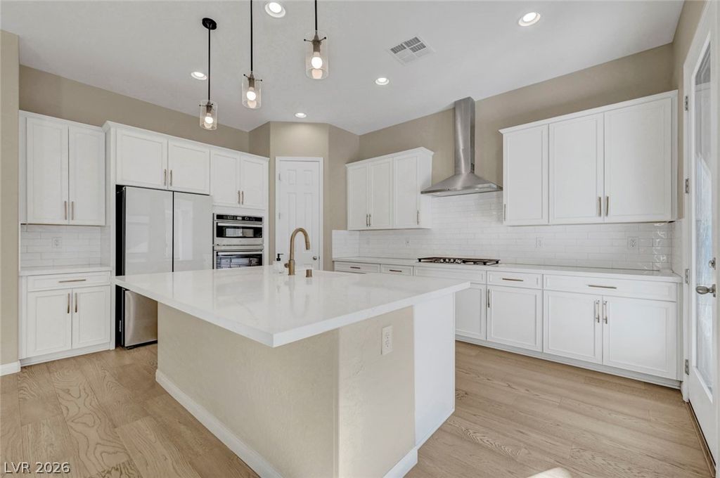 6117 Bugsy Street, North Las Vegas, NV 89081 — photo 2