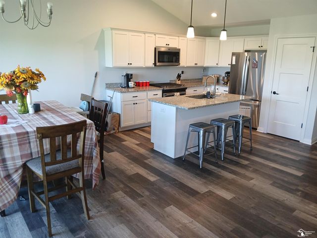 4924 Skylark Drive, Monroe, MI 48161