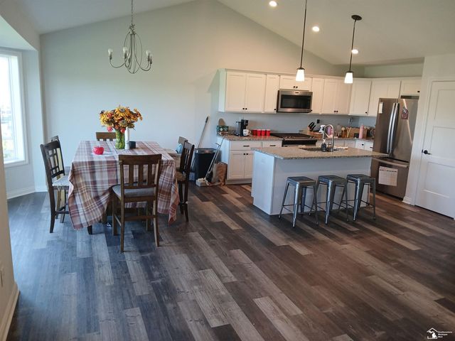 4924 Skylark Drive, Monroe, MI 48161