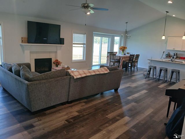 4924 Skylark Drive, Monroe, MI 48161