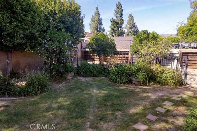 10211 Casaba, Chatsworth (los Angeles), CA 91311