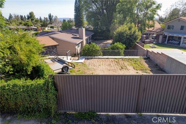 10211 Casaba, Chatsworth (los Angeles), CA 91311