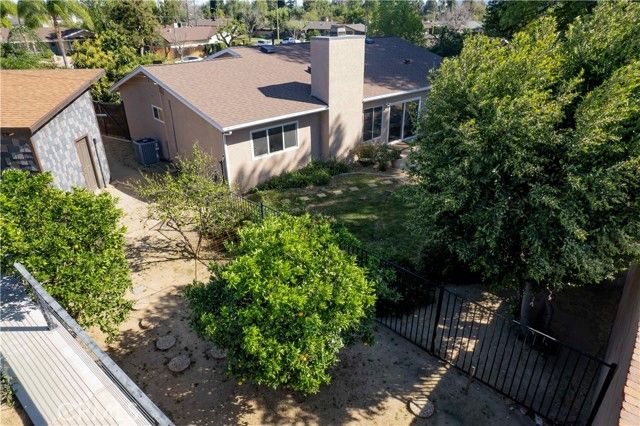 10211 Casaba, Chatsworth (los Angeles), CA 91311