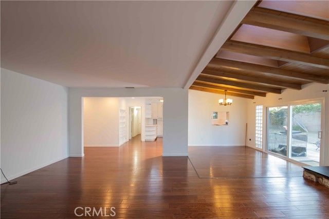 10211 Casaba, Chatsworth (los Angeles), CA 91311