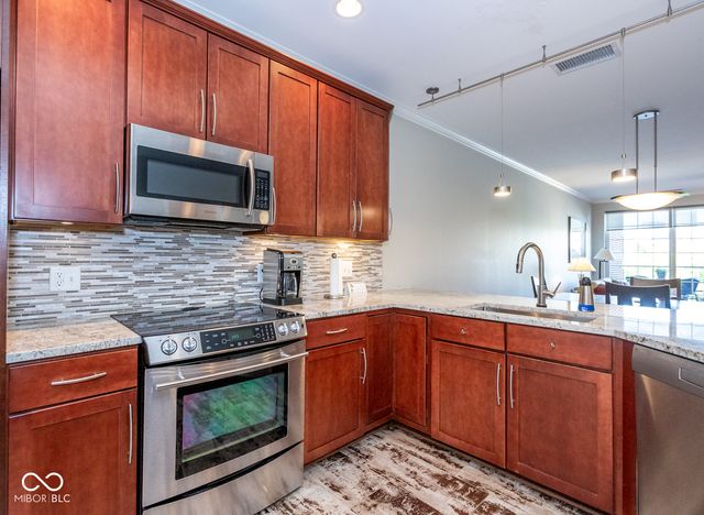 435 Virginia Avenue 203, Indianapolis, IN 46203