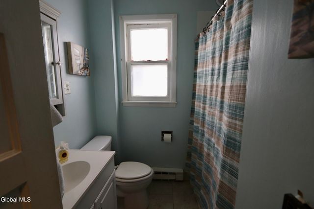 77 S Pine Avenue, Albany, NY 12208