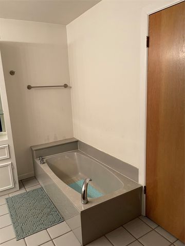 300 Pierremont Road 40, Shreveport, LA 71106