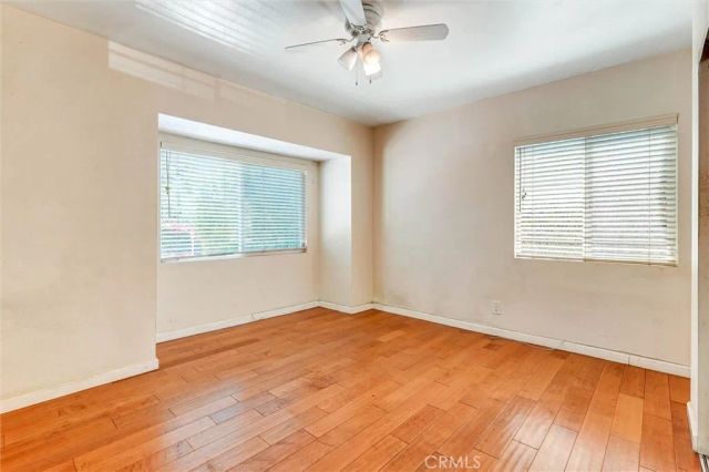 16670 Moorpark, Encino, CA 91436