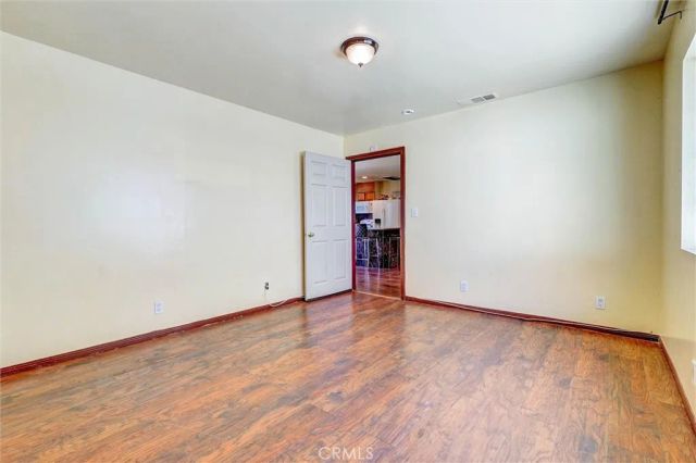 16670 Moorpark, Encino, CA 91436