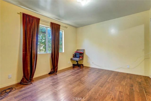 16670 Moorpark, Encino, CA 91436
