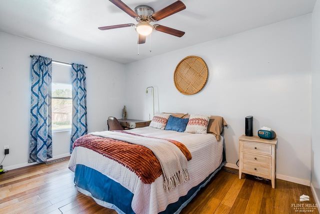 1304 Givens Road, Manhattan, KS 66503