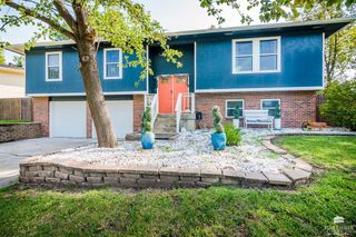1304 Givens Road, Manhattan, KS 66503