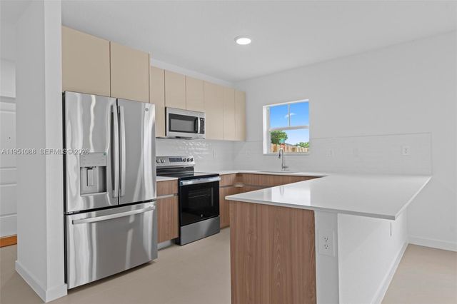 13350 SW 272nd St, Homestead, FL 33032