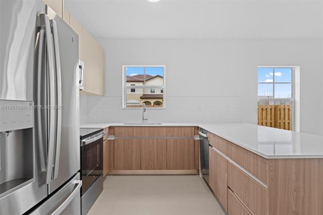 13350 SW 272nd St, Homestead, FL 33032