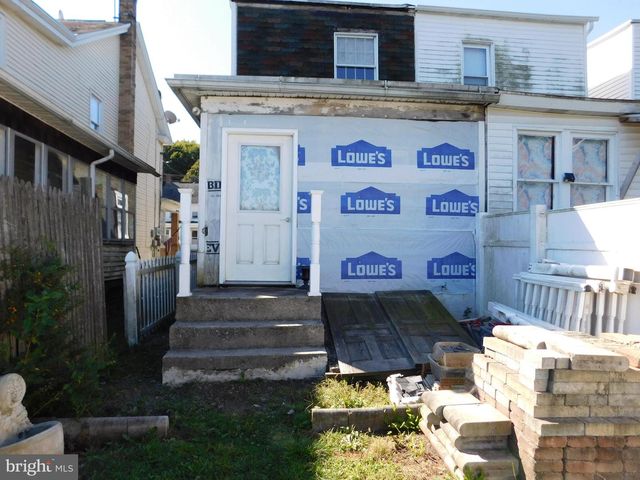 34 W WALTER ST, Summit Hill, PA 18250