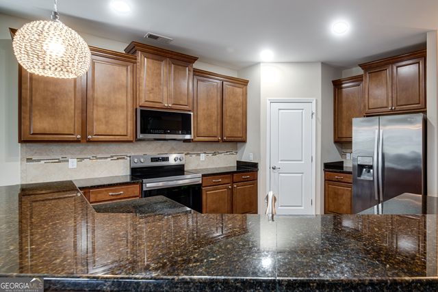 123 Wind Willow Drive, Savannah, GA 31407