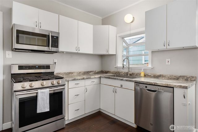 6235 S Lawrence Street, Tacoma, WA 98409