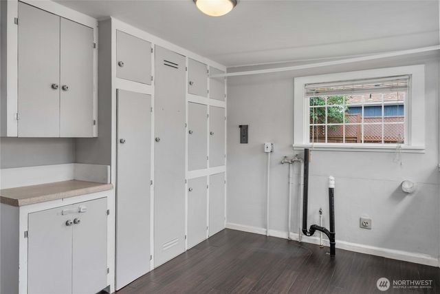 6235 S Lawrence Street, Tacoma, WA 98409