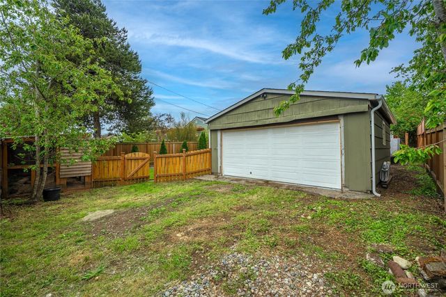 6235 S Lawrence Street, Tacoma, WA 98409
