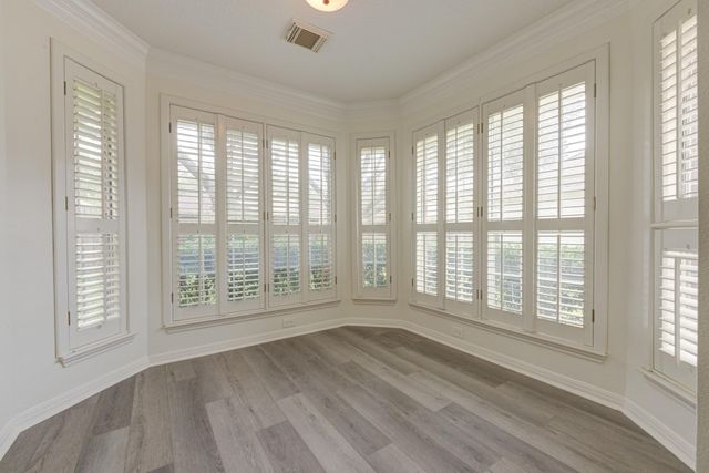 1315 Crescent Parkway Court, Houston, TX 77094