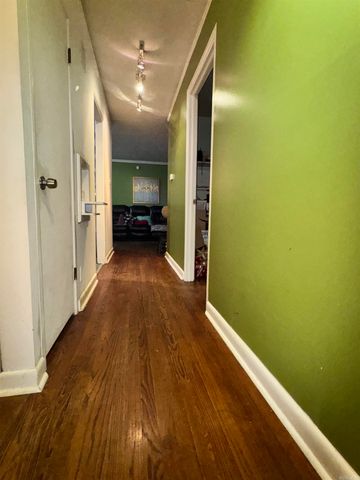 30 Berkshire Drive, Little Rock, AR 72204