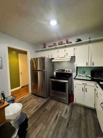 30 Berkshire Drive, Little Rock, AR 72204