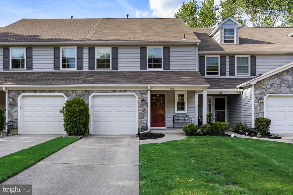 603 HAZELWOOD LN, Marlton, NJ 08053