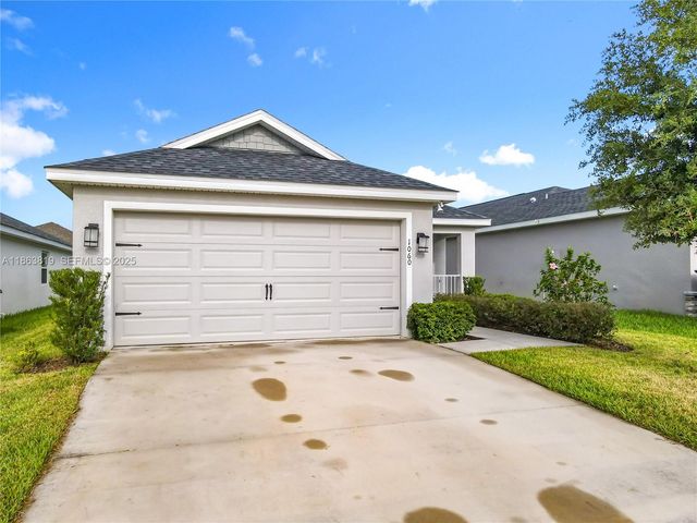 1060 Cascade Drive, Davenport, FL 33837