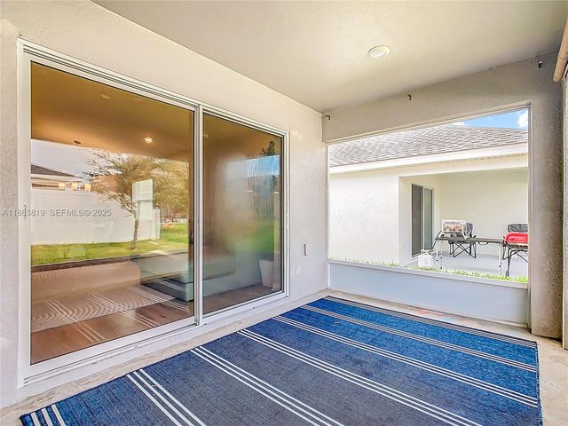 1060 Cascade Drive, Davenport, FL 33837