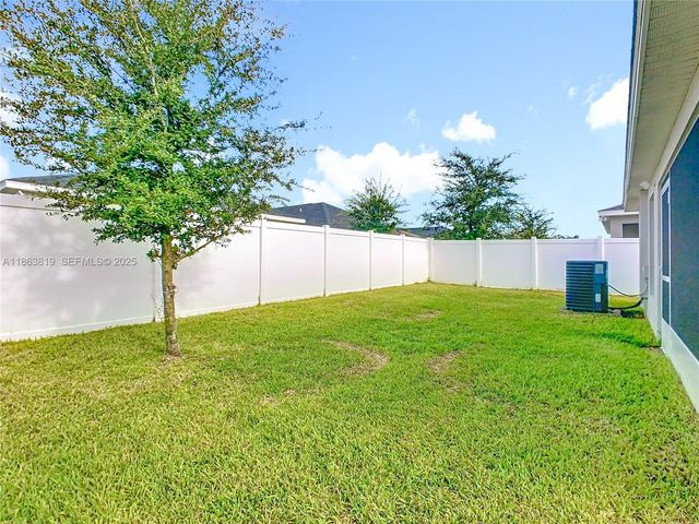 1060 Cascade Drive, Davenport, FL 33837